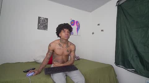 black_tentationx online show from January 9, 7:08 pm