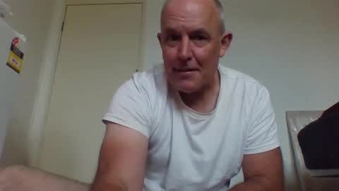 blackdog71 online show from March 2, 8:46 pm