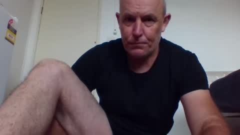 blackdog71 online show from March 5, 9:50 pm