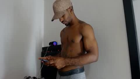 blackhorseet online show from March 25, 6:06 am