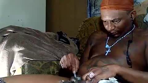 blacksav1 online show from September 14, 5:09 am