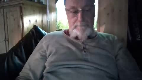 blindsurfer780299 online show from October 25, 3:58 pm