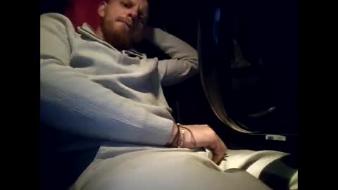 Blondu online show from December 14, 9:00 pm