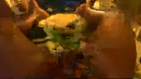 blucumed online show from July 4, 7:39 pm