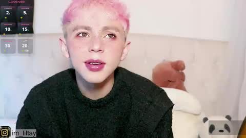 TAY   online show from March 8, 1:59 am