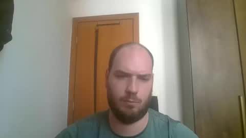 Snapshot of bluec2c chatting on December 26, 6:12 pm Blue online show from December 26, 6:12 pm