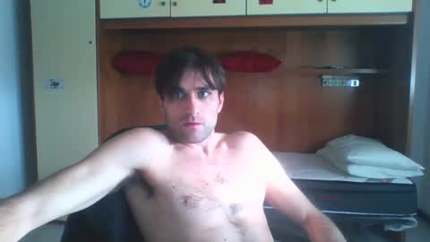 bluejoee online show from December 19, 2:03 pm