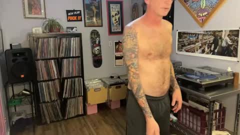 ZuperZexyZounds online show from April 19, 4:23 am