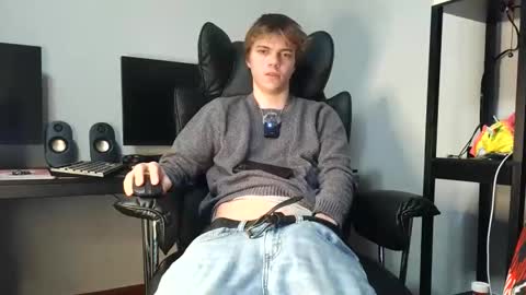 bobby72738 online show from December 14, 5:03 am