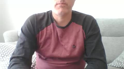bobby_113 online show from May 5, 11:34 am