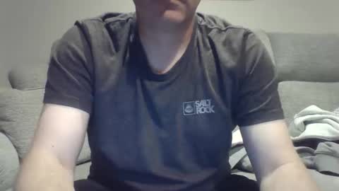 Snapshot of bobby_113 chatting on September 12, 12:32 am bobby_113 online show from September 12, 12:32 am