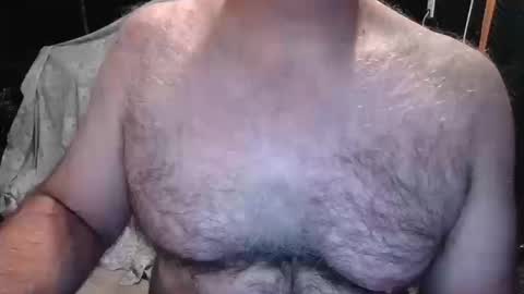 Snapshot of bobbyhill27b chatting on October 10, 7:18 pm BobbyHill27b online show from October 10, 7:18 pm