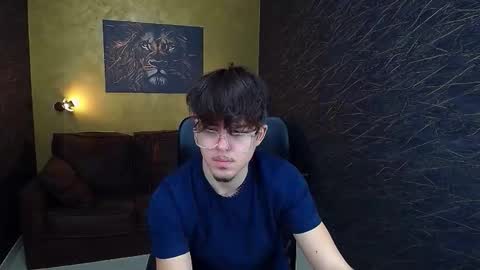 BodhiHayes online show from March 4, 6:53 am