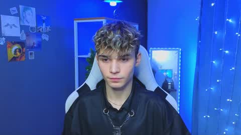 GARYALEXPVT IS OPEN online show from December 26, 6:22 pm