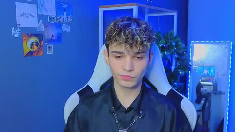 GARYALEXPVT IS OPEN online show from December 23, 6:48 pm