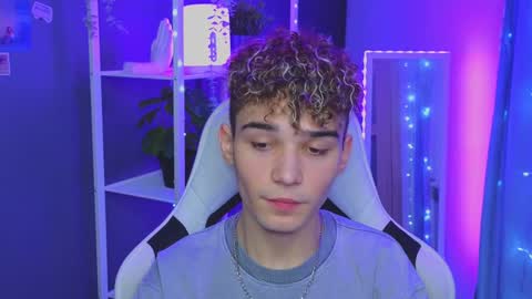 GARYALEXPVT IS OPEN online show from January 24, 7:39 pm