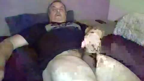 emilio online show from October 30, 8:27 am