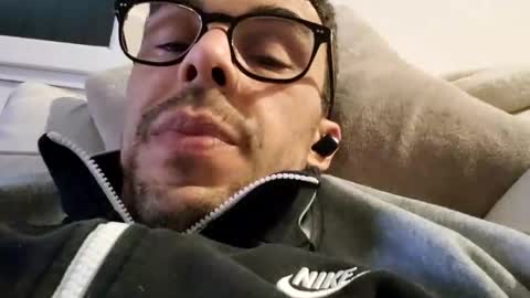 bomale89 online show from February 16, 8:33 pm