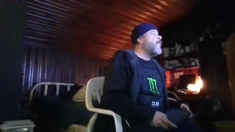 Booshwa online show from January 4, 6:19 pm