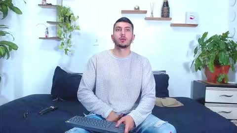 borsalinomoreau online show from February 16, 5:33 pm