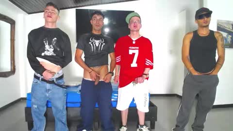 THOMAS AND DAMIAND online show from November 13, 6:01 pm