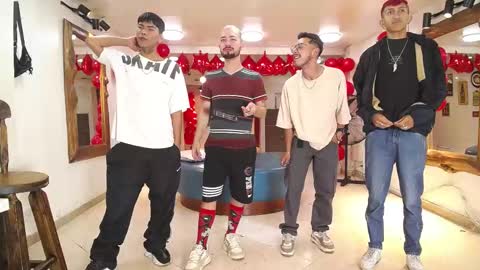 THOMAS AND DAMIAND online show from February 14, 4:04 am