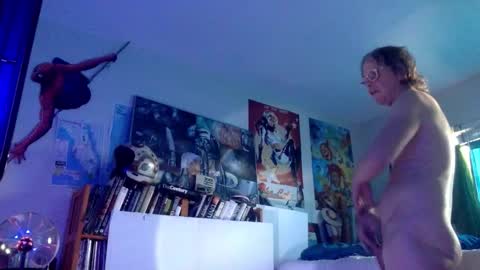 Bottomboo7 online show from March 10, 12:44 pm