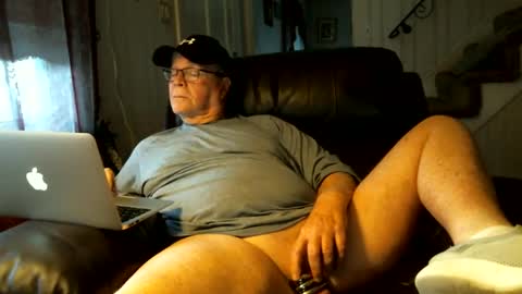 Jackie online show from October 6, 12:10 pm