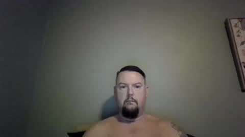 bowtieguy84 online show from February 1, 8:02 am