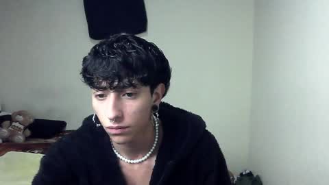 Boy Astro online show from January 3, 11:57 am