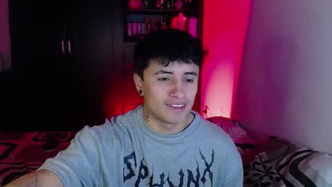 boy_nauthy online show from February 19, 1:02 am