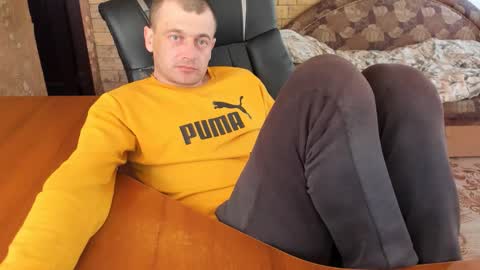 BoyApollon online show from March 12, 6:10 am