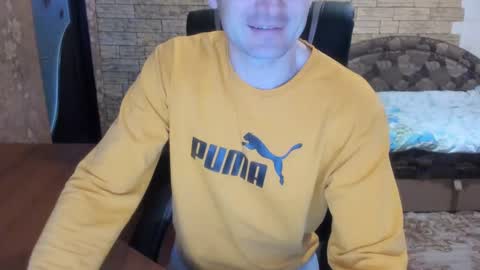 BoyApollon online show from December 11, 7:10 am