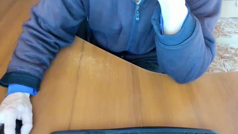 BoyApollon online show from October 12, 11:15 am