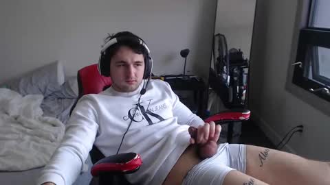 For business or to fuck me contact me boybigcocks Follow my OF  online show from March 12, 6:00 pm