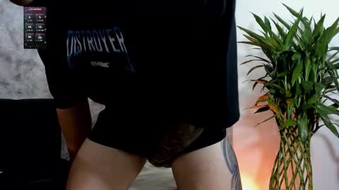 boyc02_ online show from September 15, 6:37 am