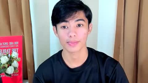 HI IM JAMES DONT FORGET GIVE ME THUMBS UP AND JOIN TO MY FANCLUB online show from November 26, 3:26 pm