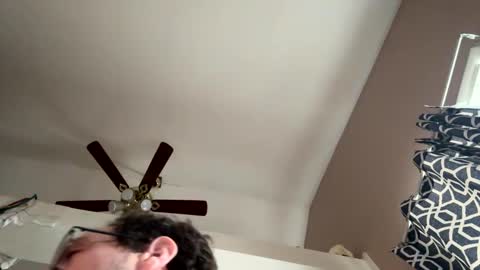 Snapshot of boysetsfire34 chatting on February 28, 9:44 pm boysetsfire34 online show from February 28, 9:44 pm