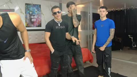 Angelo Mark Fernando Taylor online show from April 15, 11:54 am