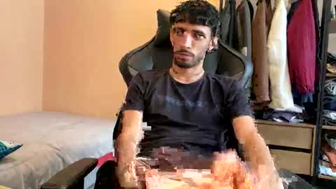 boyzinm2 online show from October 29, 5:38 pm