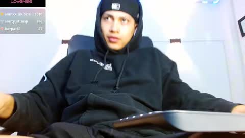 Brandon online show from December 5, 8:27 pm