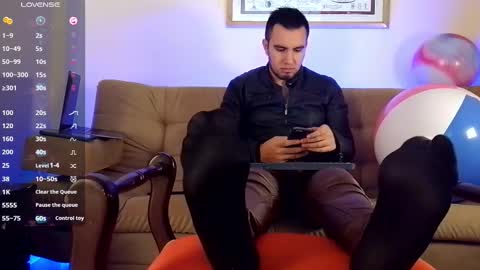 Bradley Colton Independ Model online show from February 9, 2:07 pm