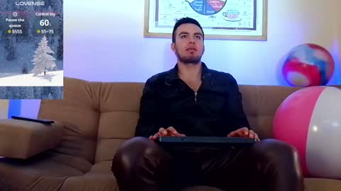 Bradley Colton Independ Model online show from January 14, 1:17 pm