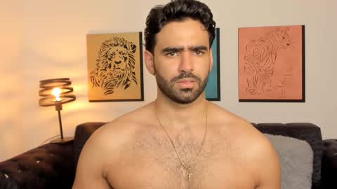 bradleymartin7 online show from March 24, 11:19 pm