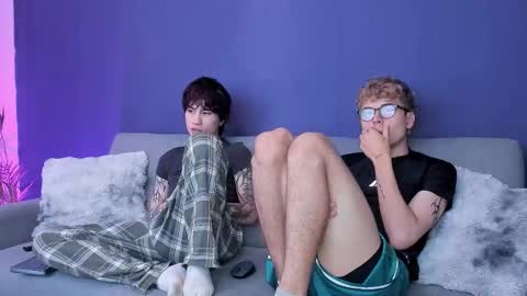 Brand online show from November 21, 6:34 am