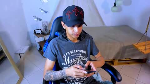 B R A N D online show from March 21, 8:19 am