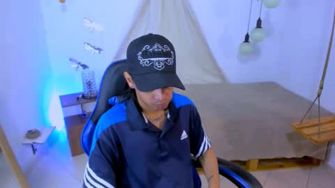 B R A N D online show from March 7, 6:33 am