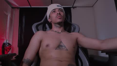 brasi_ online show from October 1, 6:56 pm