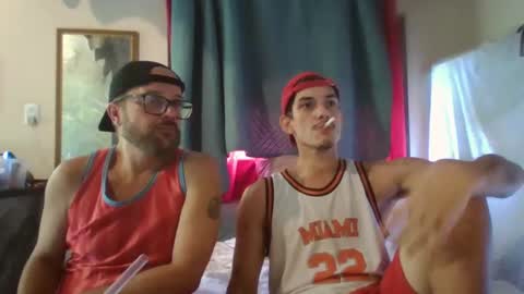 Bichaenrustida online show from December 25, 10:06 am