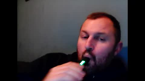 willywinker online show from November 26, 11:41 pm